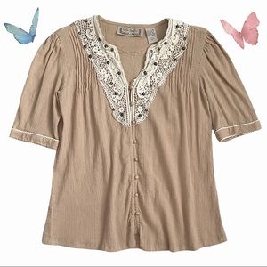 Vintage cottagecore cotton lace accent top, cream beige